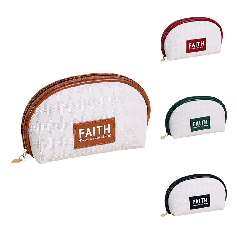 Shell Shape Diamond Makeup Bag